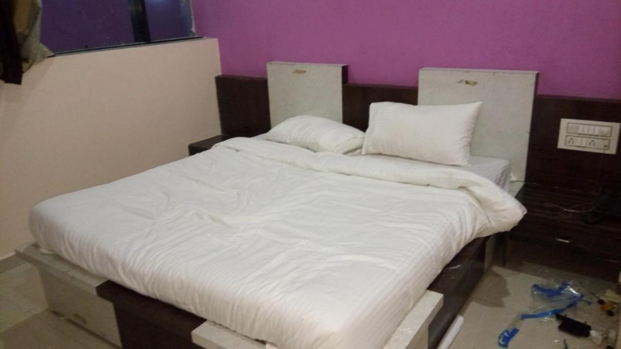 Hotel Swell 阿穆达巴 外观 照片